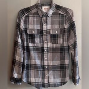 Mossimo- Women’s Button-Down Flannel